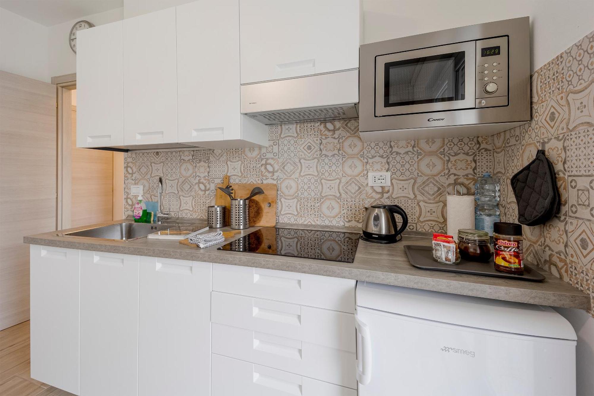 Il Gattino Di Porto - Apt 2 - Bilocale Terrazzo Piscina Imperia Luaran gambar